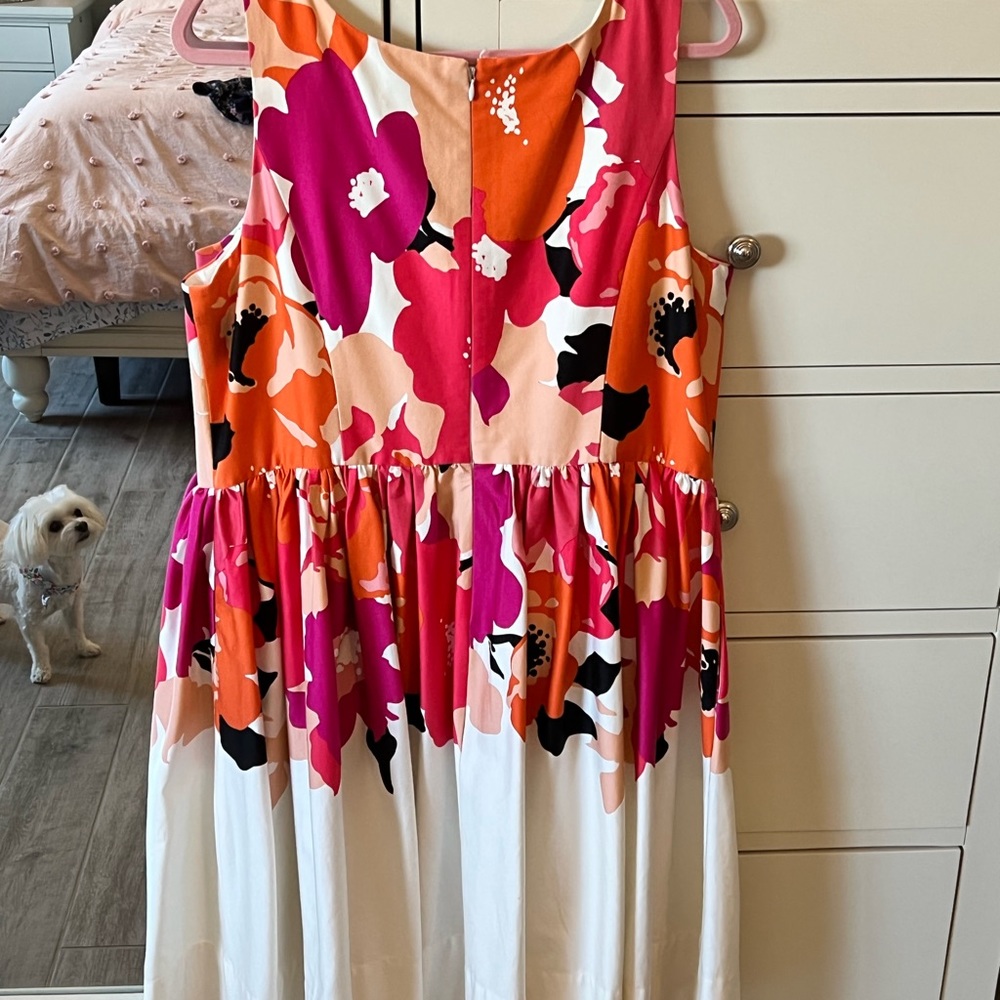 Size 18 Calvin Klein sleeveless flowered pink orange sateen cotton dress, lined.